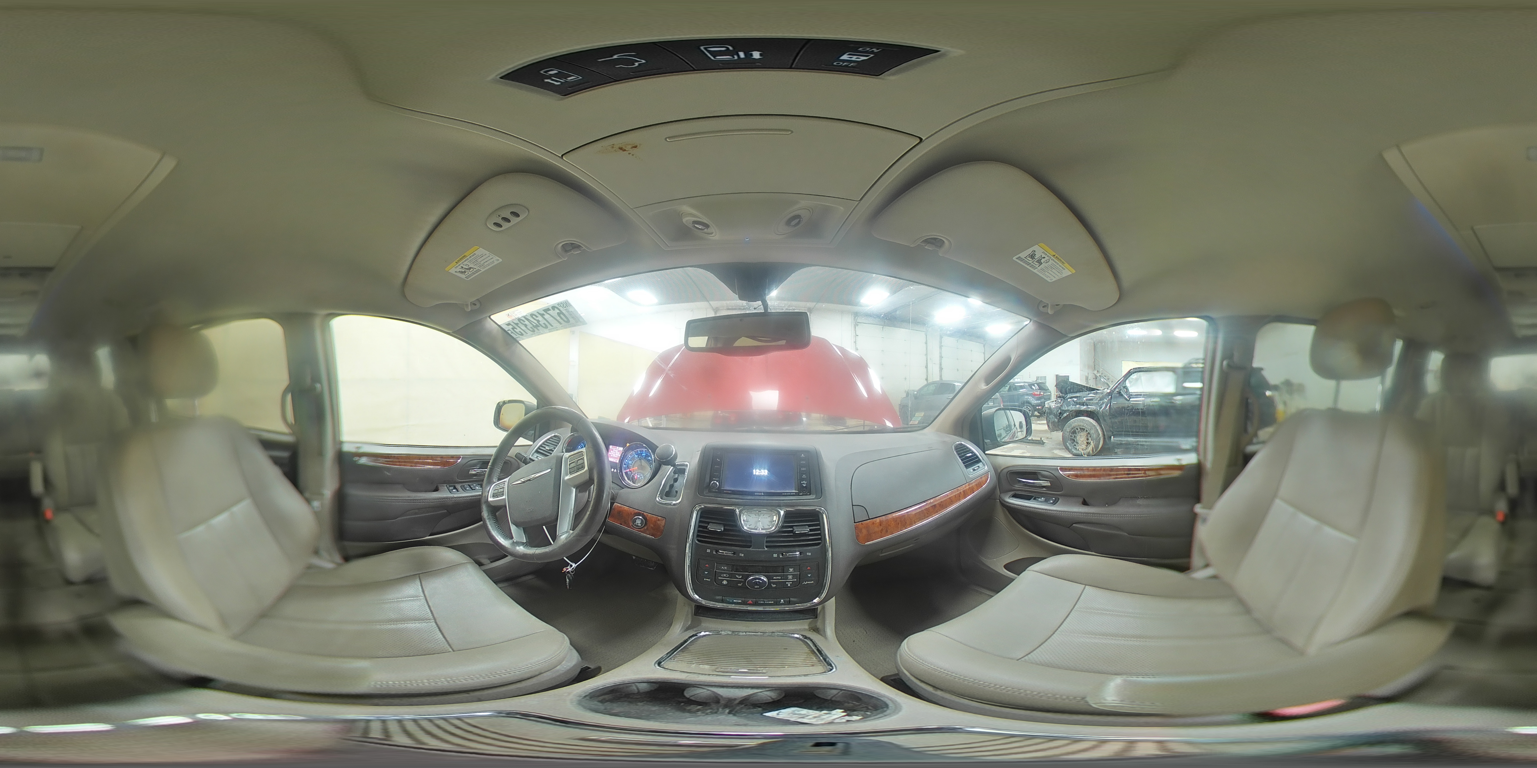 2015 Chrysler Town & Country Touring L VIN: 2C4RC1CG5FR674074 Lot: 67134315