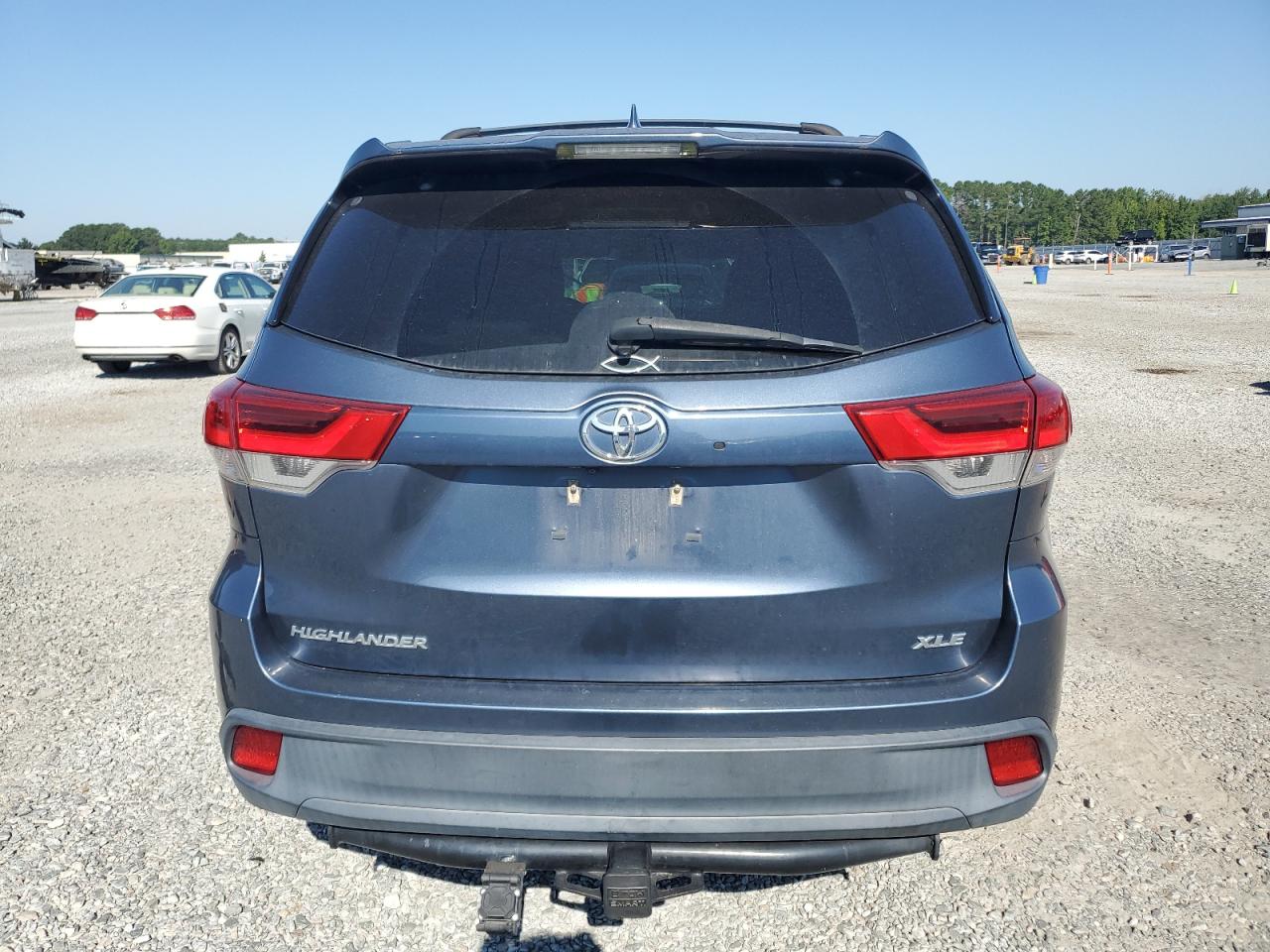 2017 Toyota Highlander Se VIN: 5TDKZRFH7HS512315 Lot: 70820865