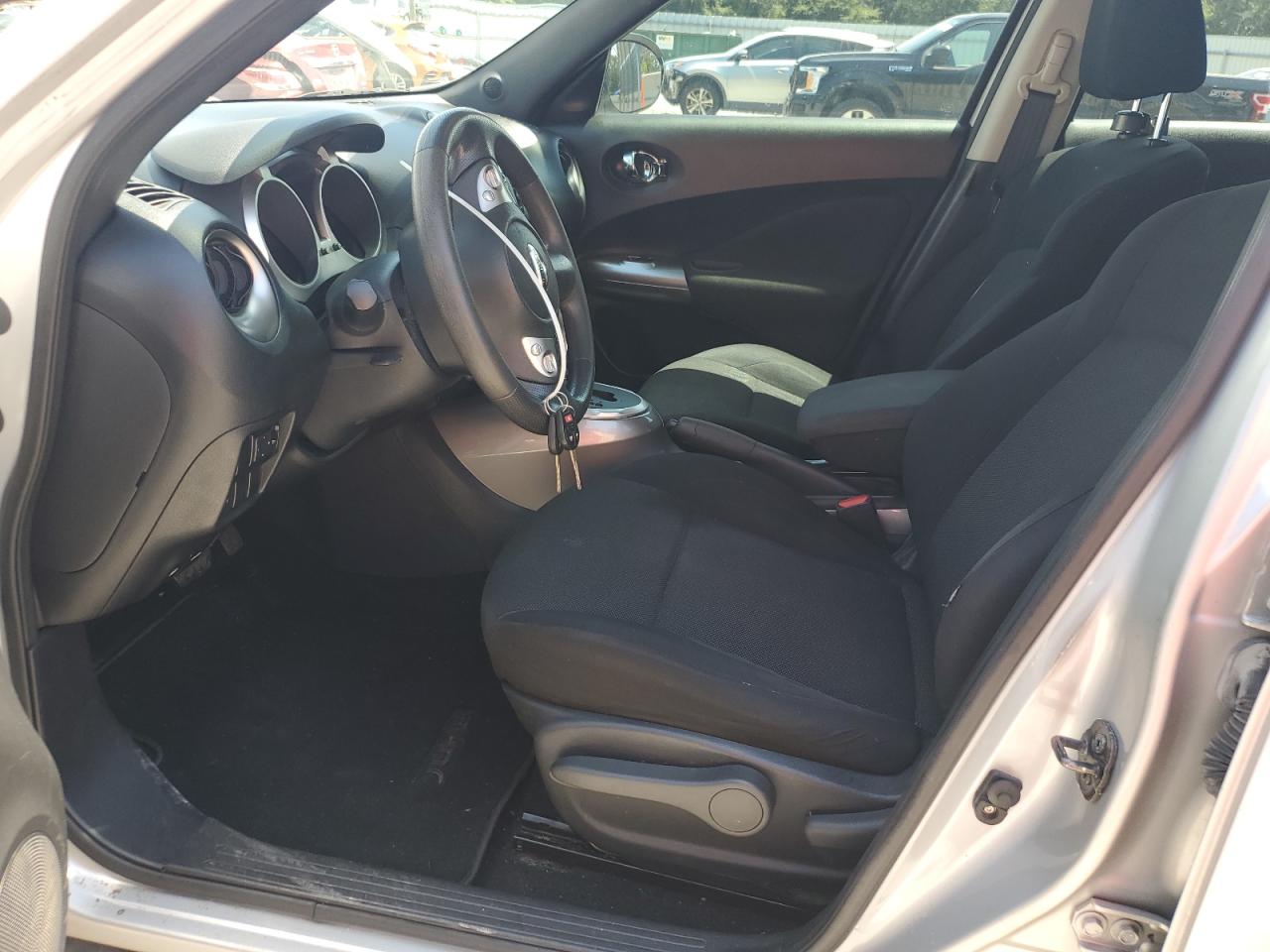 2013 Nissan Juke S VIN: JN8AF5MR8DT205647 Lot: 70327715