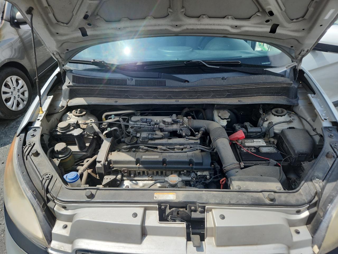 2011 Kia Soul + VIN: KNDJT2A23B7718384 Lot: 68348955