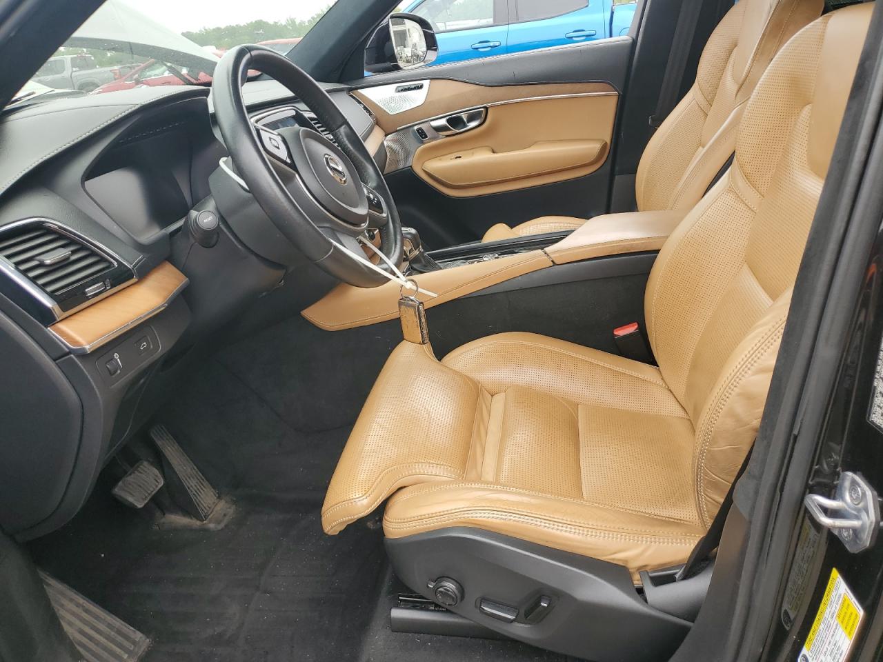 2018 Volvo Xc90 T6 VIN: YV4A22PL0J1360002 Lot: 66925495