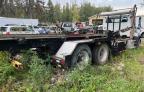 2014 FRHT 114SD - TRUCKS ROLL-OFF CONTAINER TRUCK à vendre chez Copart AB - EDMONTON