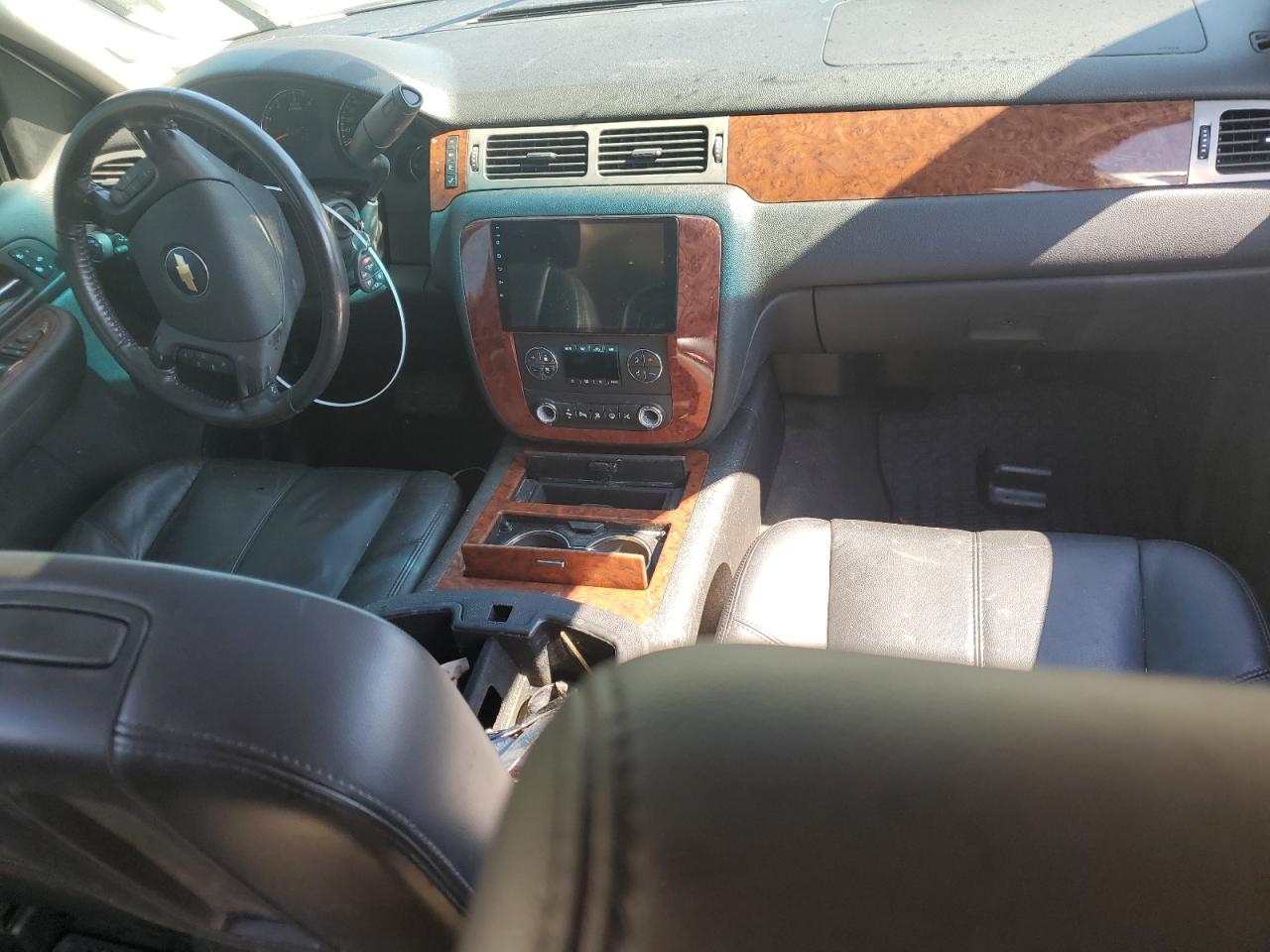 2008 Chevrolet Tahoe C1500 VIN: 1GNFC13J18R238238 Lot: 70497305