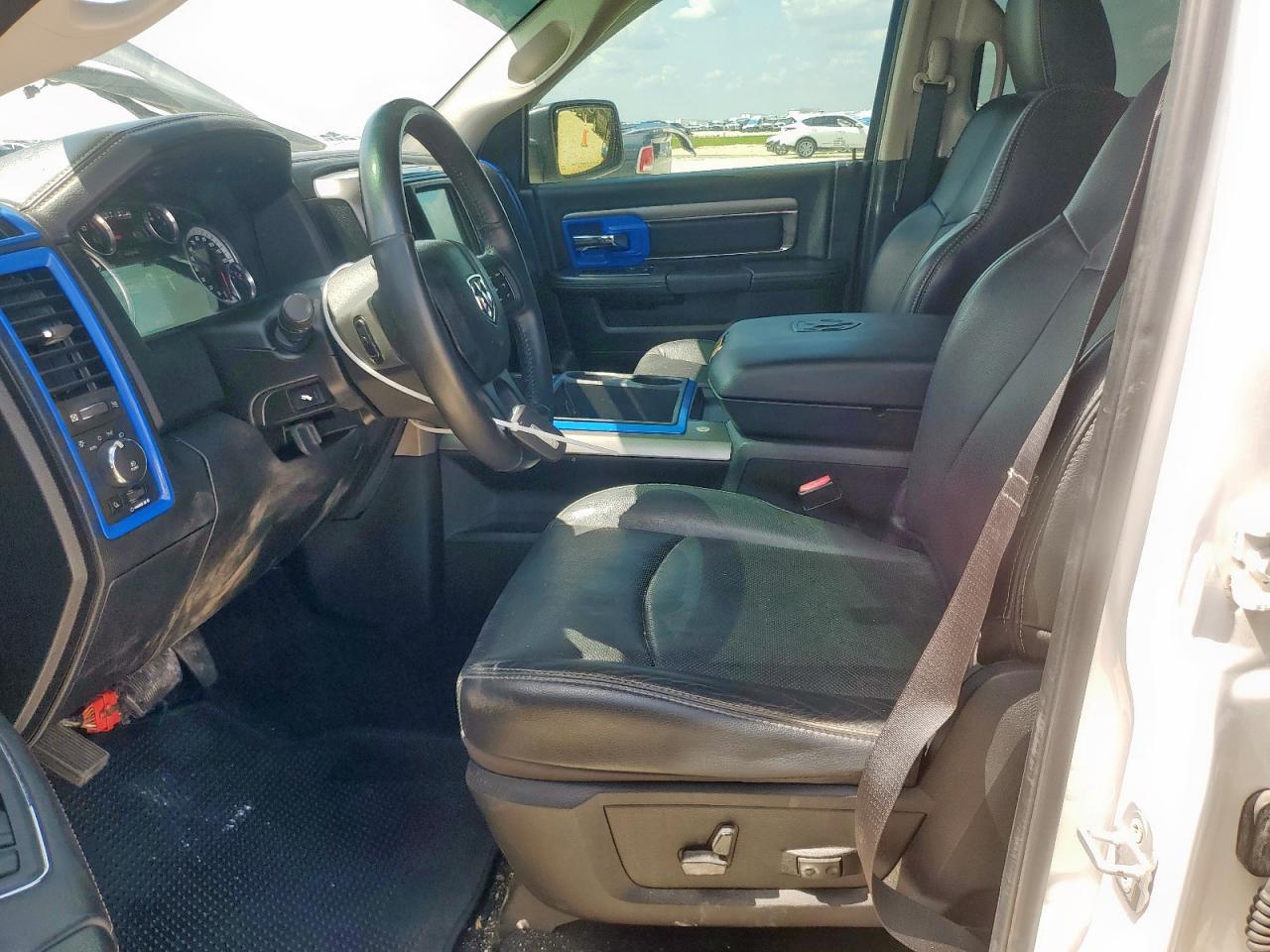 1C6RR6MT2ES243378 2014 Ram 1500 Sport