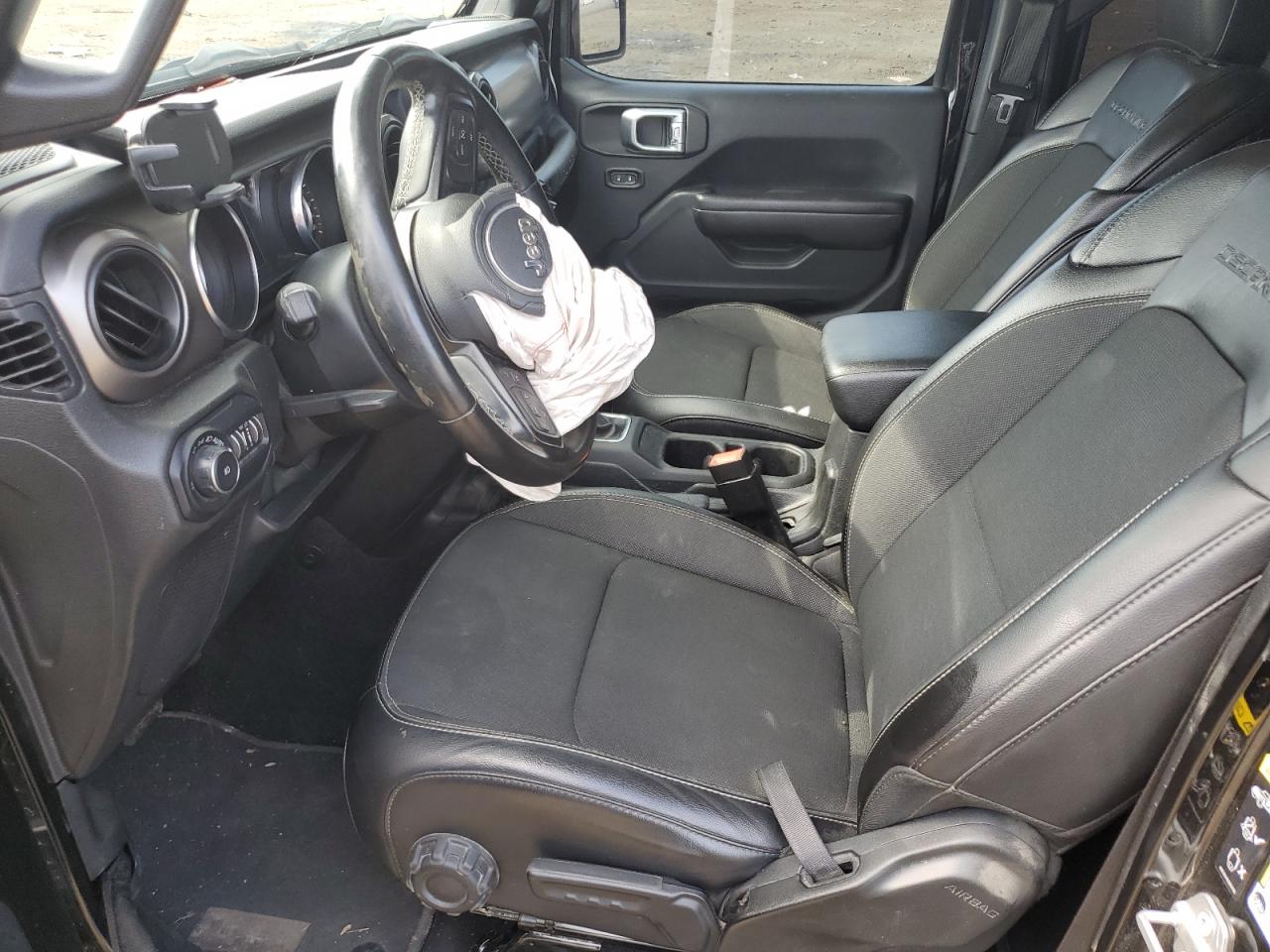 2020 Jeep Wrangler Unlimited Sport VIN: 1C4HJXDG4LW250410 Lot: 68671355