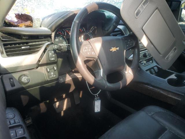  CHEVROLET SUBURBAN 2018 Серебристый