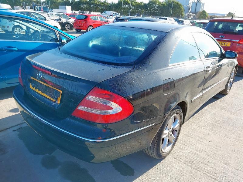 2002 MERCEDES-BENZ CLK AVANTGARDE