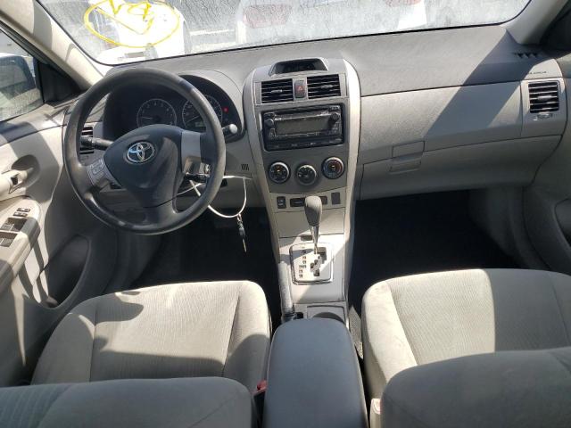 Sedans TOYOTA COROLLA 2012 Silver