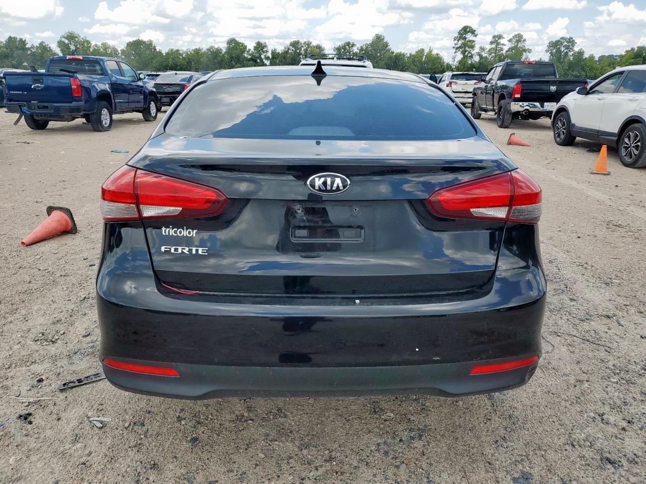 2018 Kia Forte Lx VIN: 3KPFK4A79JE244939 Lot: 67199515