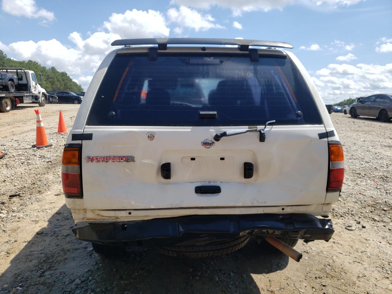 1998 Nissan Pathfinder Le VIN: JN8AR05Y6WW232993 Lot: 69061395