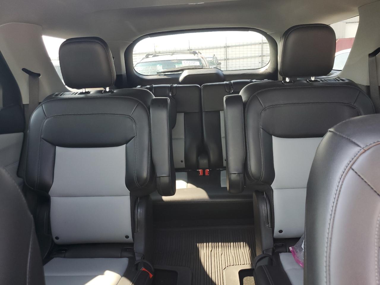 2022 Ford Explorer Xlt VIN: 1FMSK8DH3NGB57565 Lot: 68434345