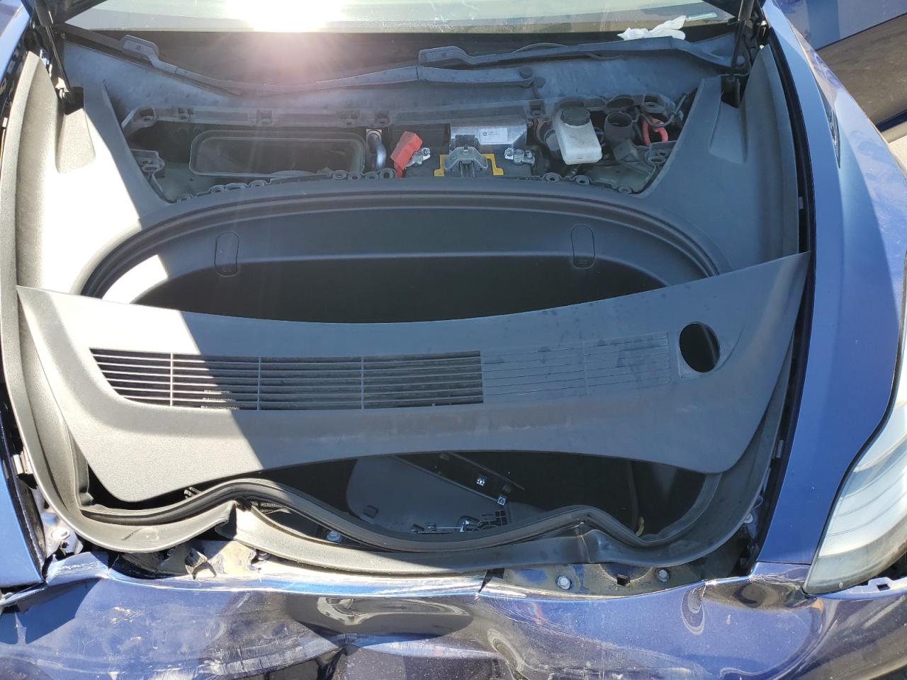 2018 Tesla Model 3 VIN: 5YJ3E1EA9JF076499 Lot: 67473745