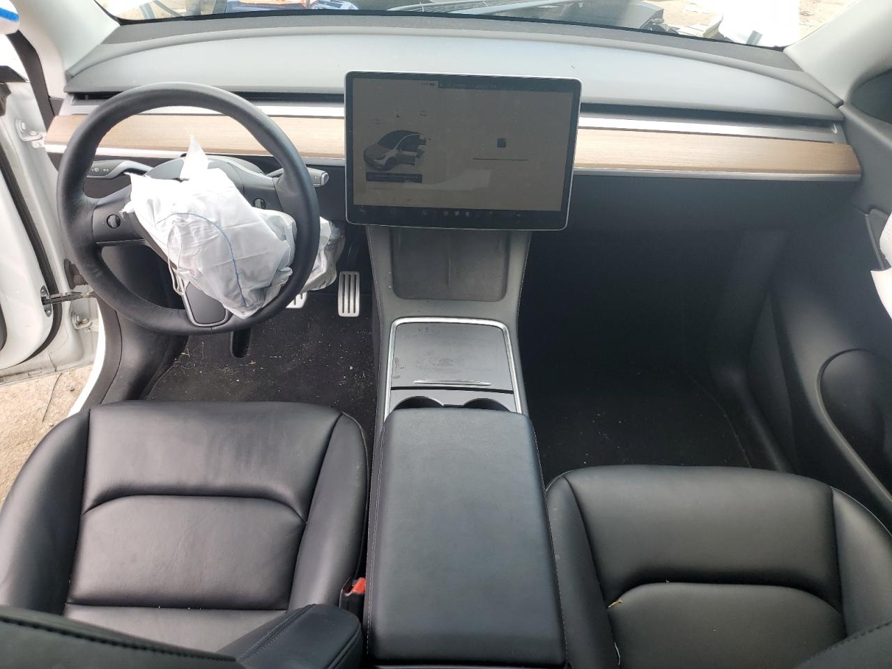 2022 Tesla Model Y VIN: 7SAYGDEF5NF453612 Lot: 69431495