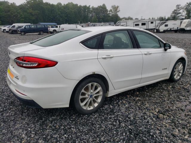  FORD FUSION 2019 Білий