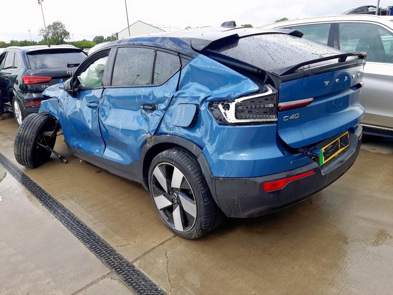 2022 VOLVO C40 TWIN PRO