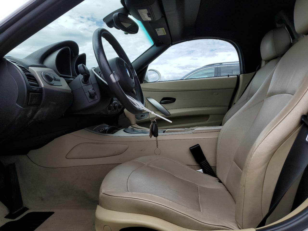 2004 BMW Z4 2.5 VIN: 4USBT33454LS48498 Lot: 68170775