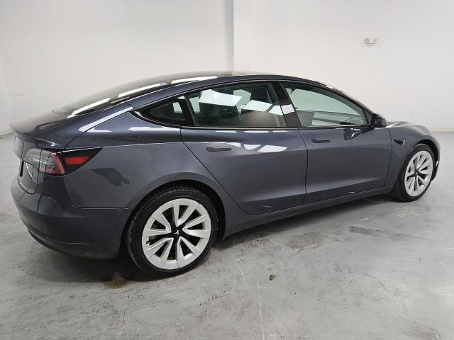  TESLA MODEL 3 2023 Srebrny