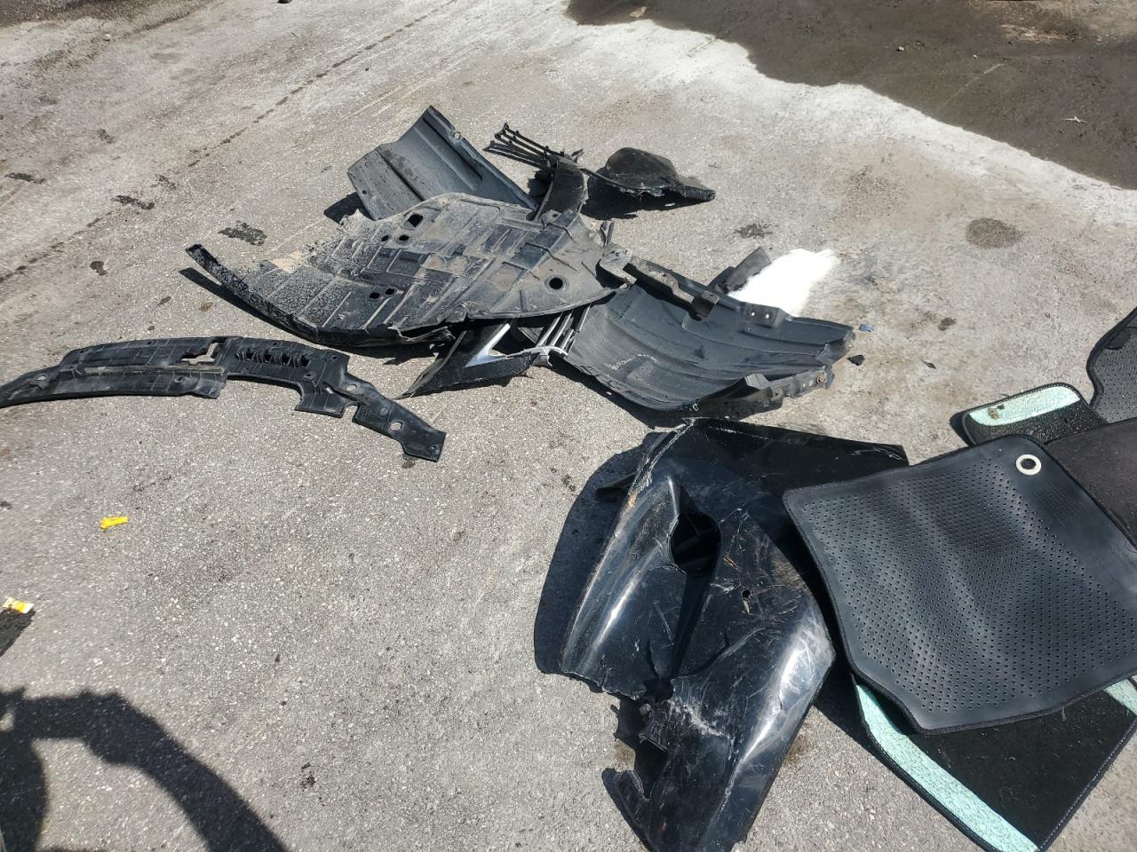 2013 Lexus Es 300H VIN: JTHBW1GG3D2012135 Lot: 69481315