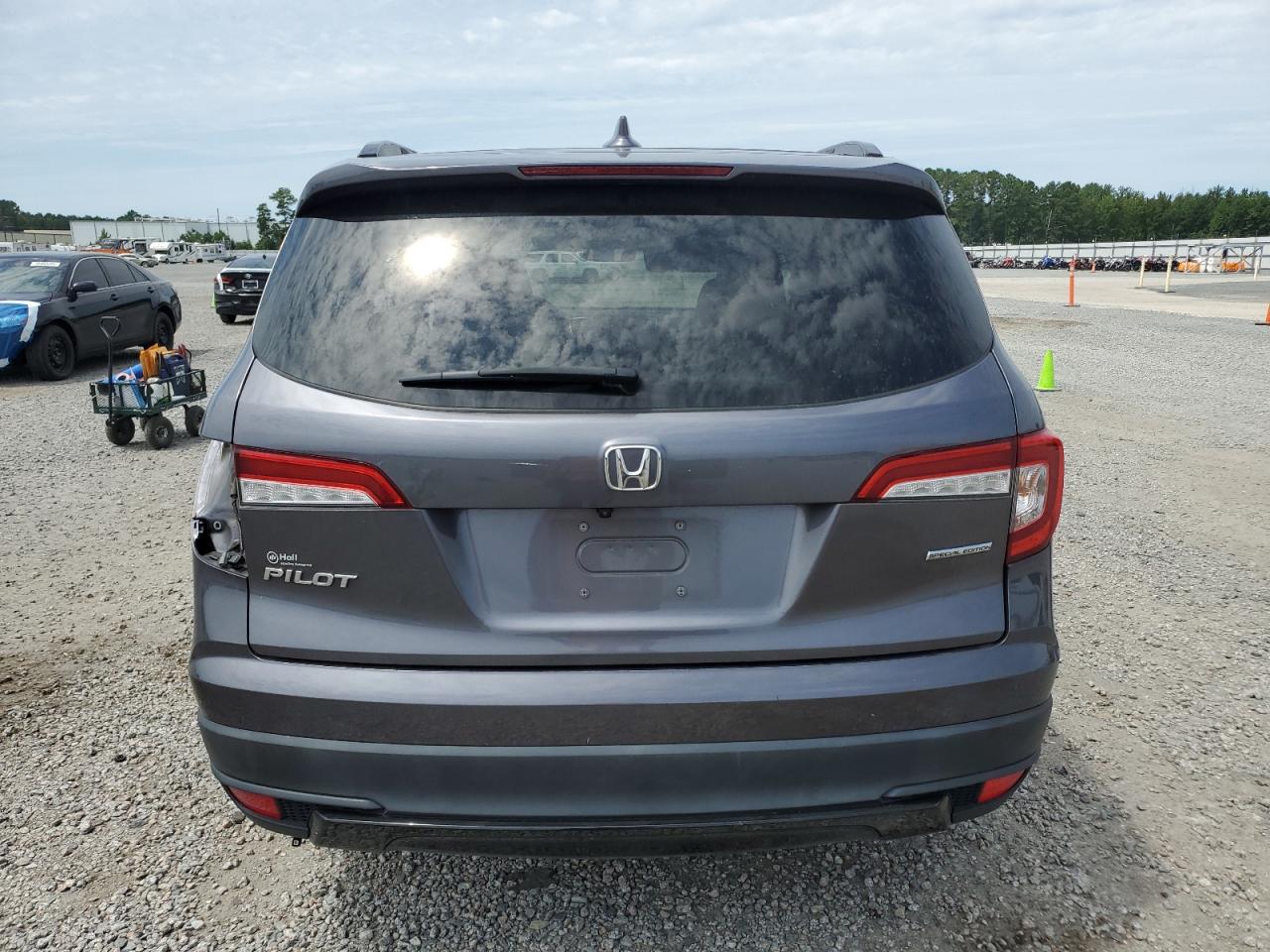 2021 Honda Pilot Se VIN: 5FNYF5H24MB009747 Lot: 69833335