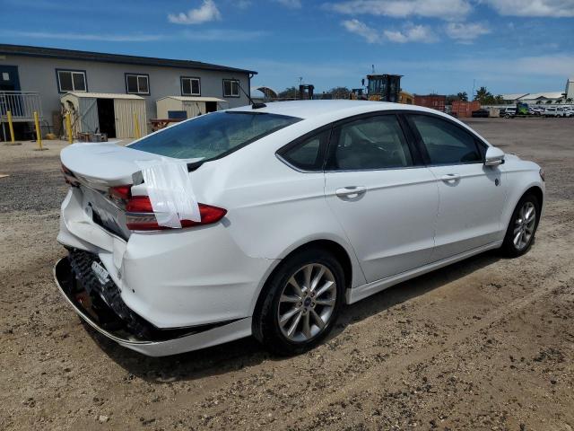 Седаны FORD FUSION 2017 Белы