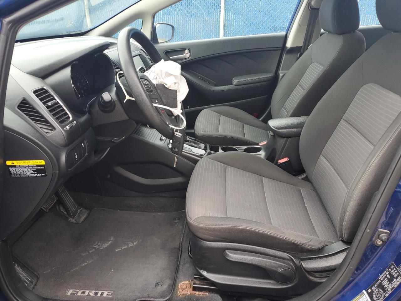 2018 Kia Forte Lx VIN: 3KPFL4A76JE215685 Lot: 66266135