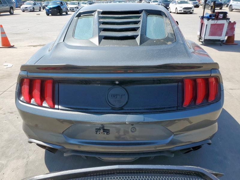  FORD MUSTANG 2018 Серый
