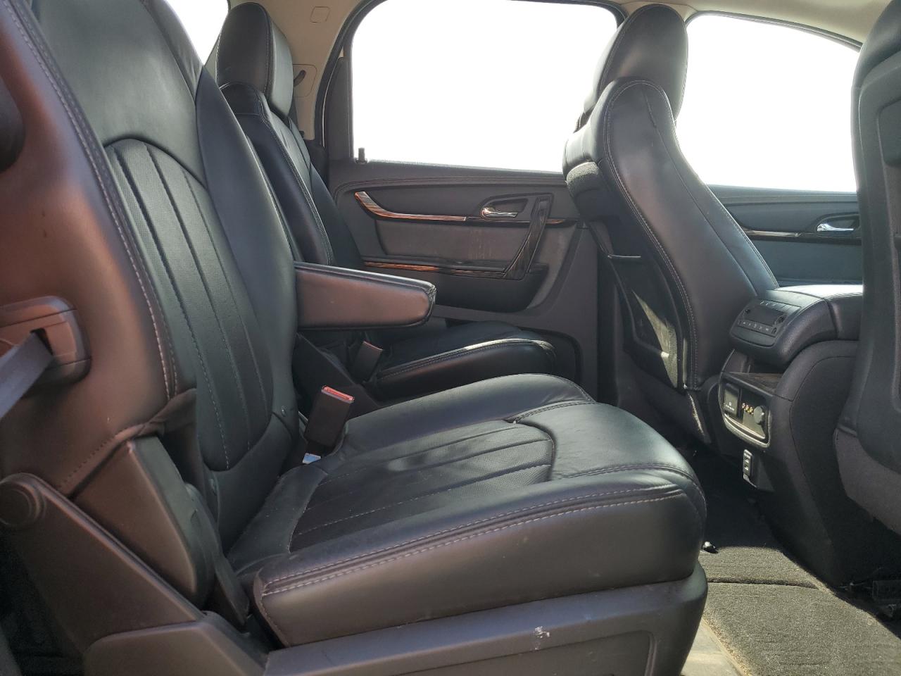 2014 GMC Acadia Denali VIN: 1GKKVTKD7EJ152035 Lot: 70264305