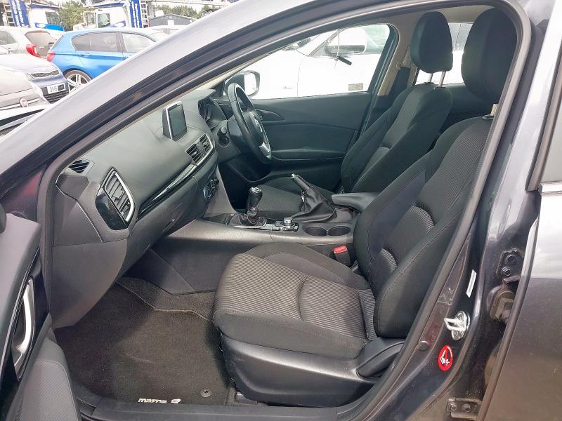 2014 MAZDA 3 SE 