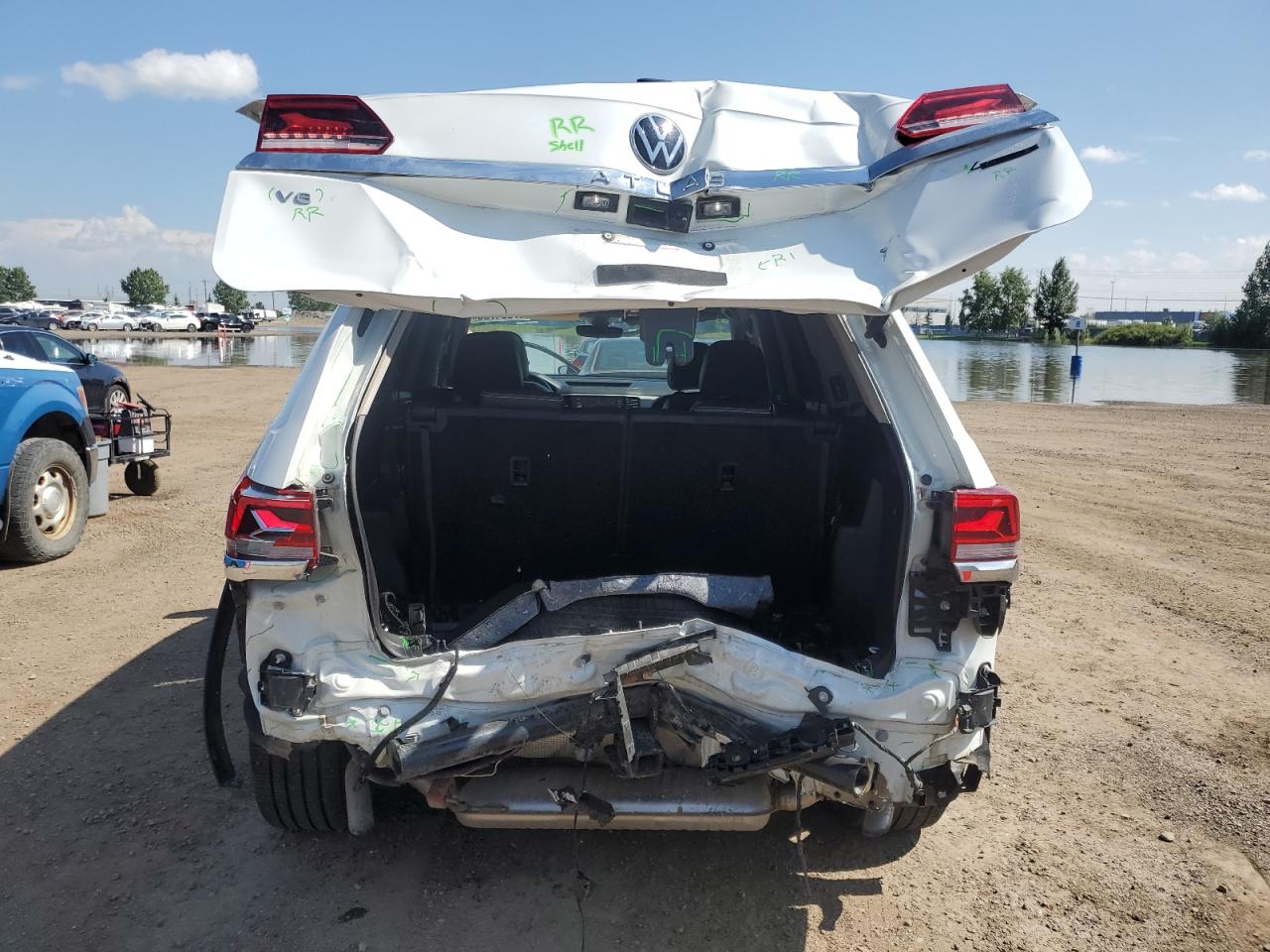 2023 Volkswagen Atlas Sel Premium R-Line VIN: 1V2FR2CA7PC549993 Lot: 67004735
