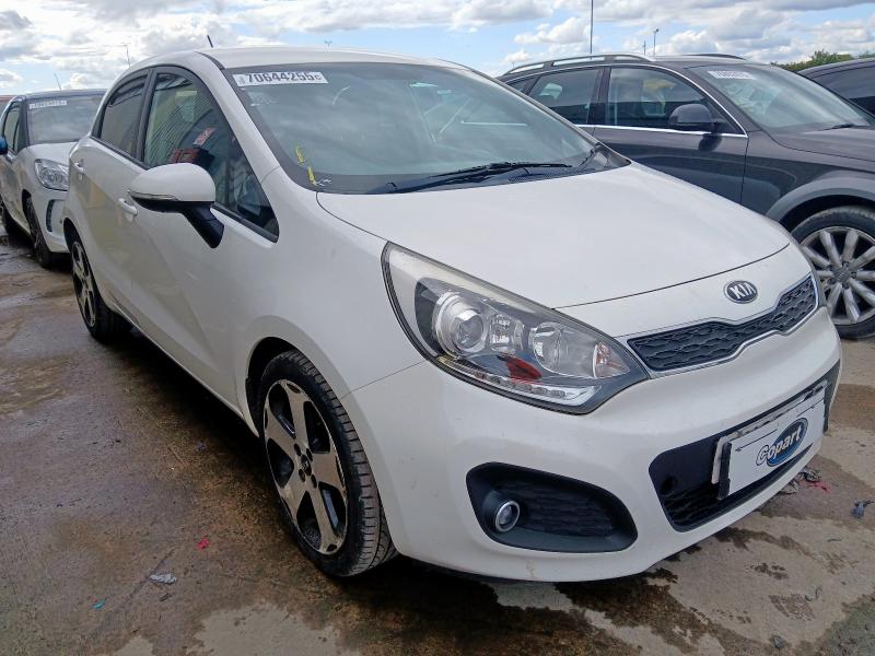 2014 KIA RIO 3