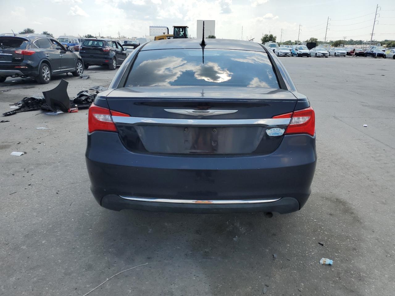 2012 Chrysler 200 Limited VIN: 1C3CCBCBXCN137505 Lot: 69613845