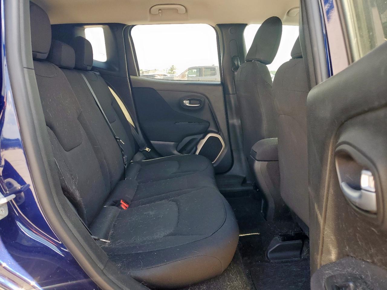 2017 Jeep Renegade Sport VIN: ZACCJAAB8HPF69961 Lot: 69485735