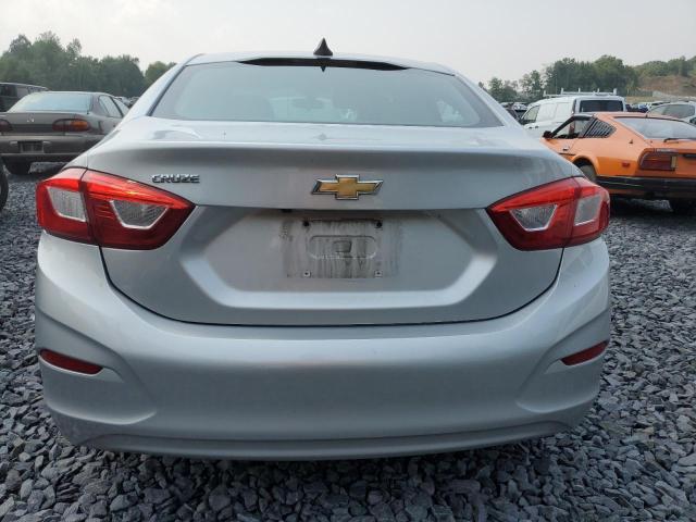  CHEVROLET CRUZE 2017 Srebrny