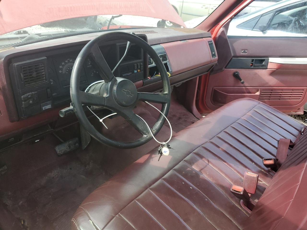 1988 Chevrolet Gmt-400 C2500 VIN: 1GCFC24K1JZ165612 Lot: 67610805