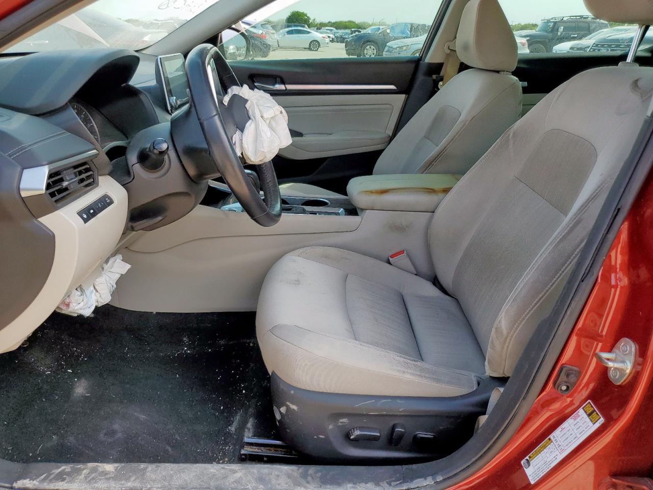 2020 Nissan Altima Sv VIN: 1N4BL4DV8LC132686 Lot: 69572835