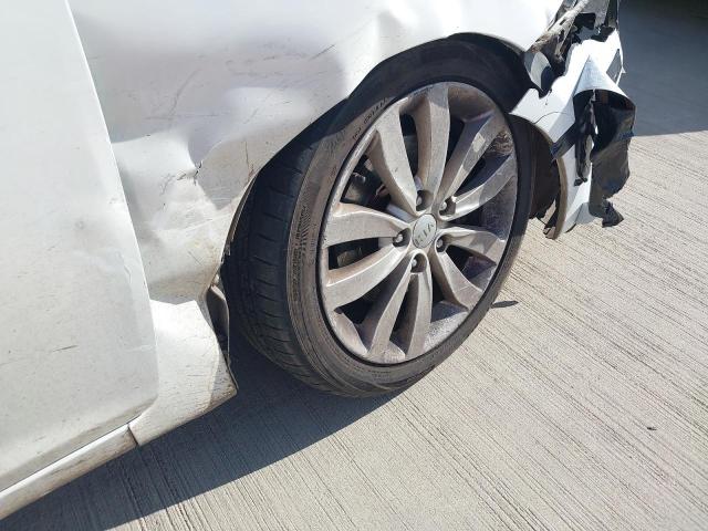 2014 KIA CARENS 3 E