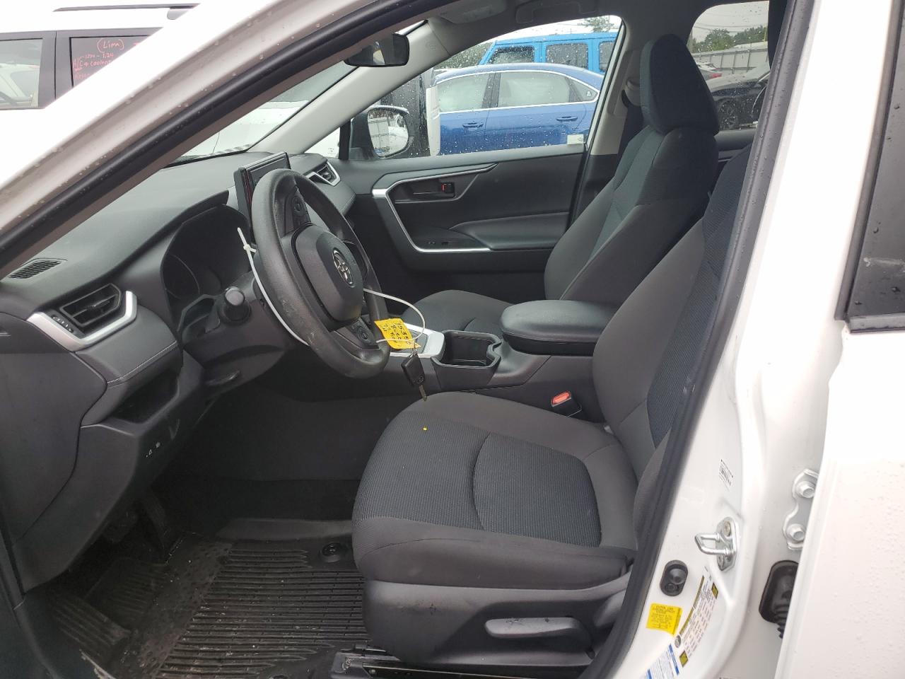 2022 Toyota Rav4 Le VIN: 4T3MWRFV2NU070867 Lot: 69682925