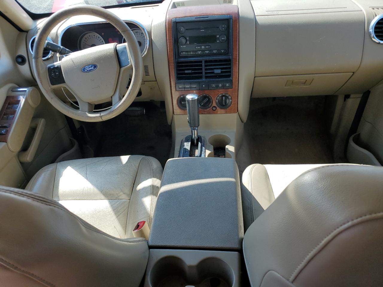 2007 Ford Explorer Eddie Bauer VIN: 1FMEU74E27UB47136 Lot: 69102095