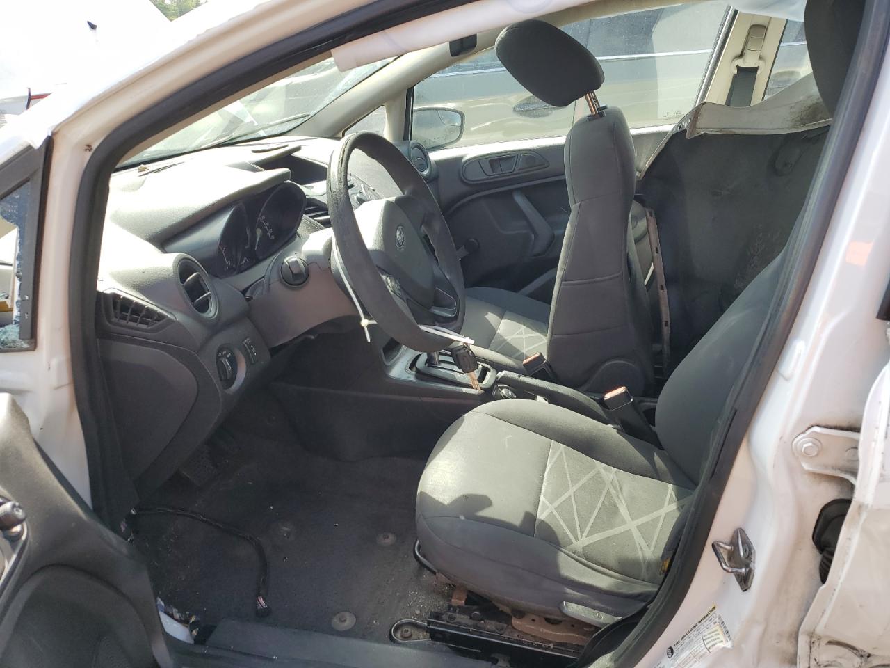 2014 Ford Fiesta S VIN: 3FADP4AJ2EM227499 Lot: 67220275