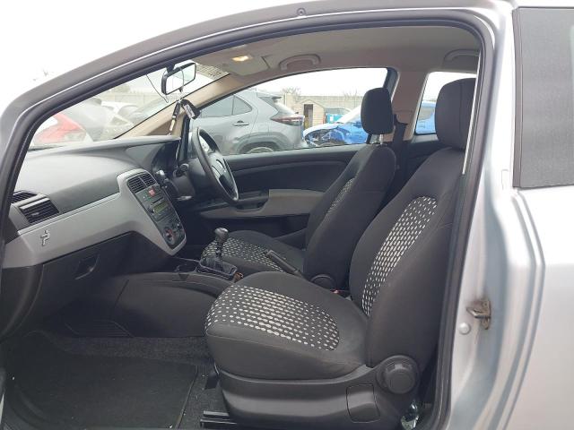 2006 FIAT GRANDE PUN