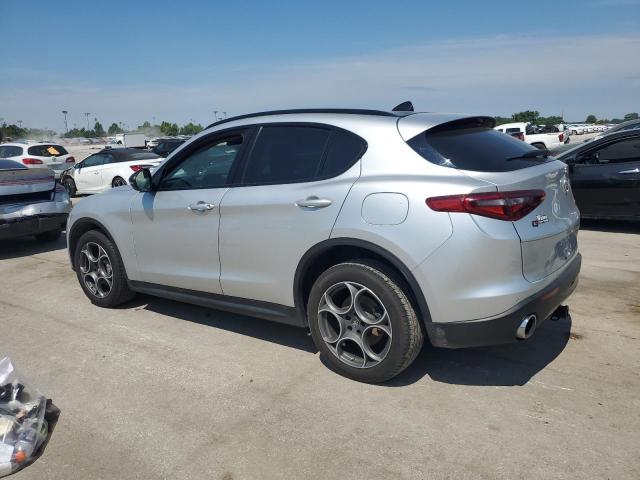  ALFA ROMEO STELVIO 2021 Srebrny