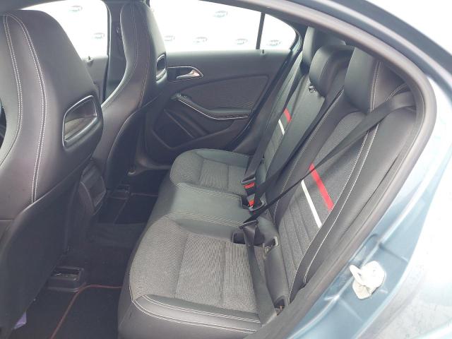 2013 MERCEDES-BENZ A180 BLUEEFFICIENCY SE CD A180 CDI BLUEEFFICIENCY SE 5DR