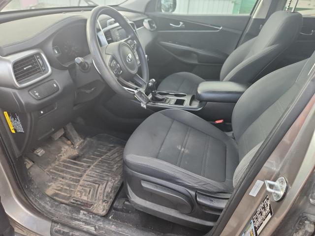  KIA SORENTO 2017 Srebrny