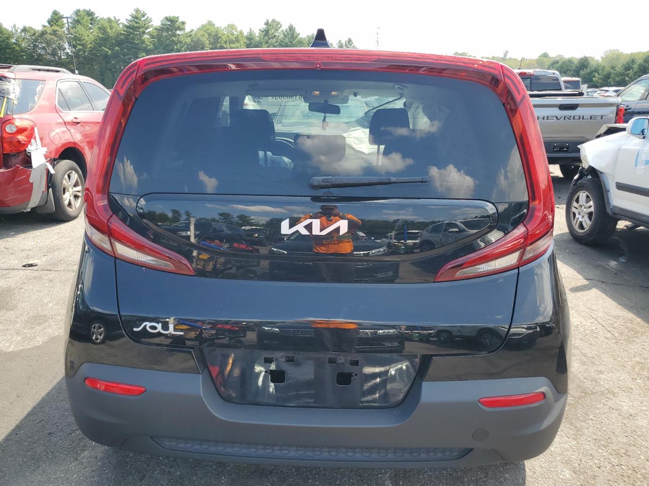 2022 Kia Soul Lx VIN: KNDJ23AU8N7811125 Lot: 68143985