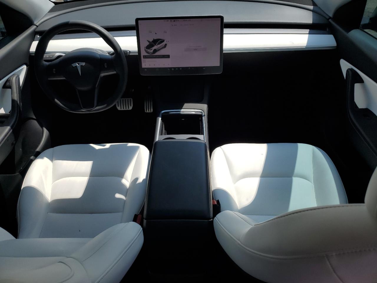 2021 Tesla Model Y VIN: 5YJYGDEF6MF258713 Lot: 69182055