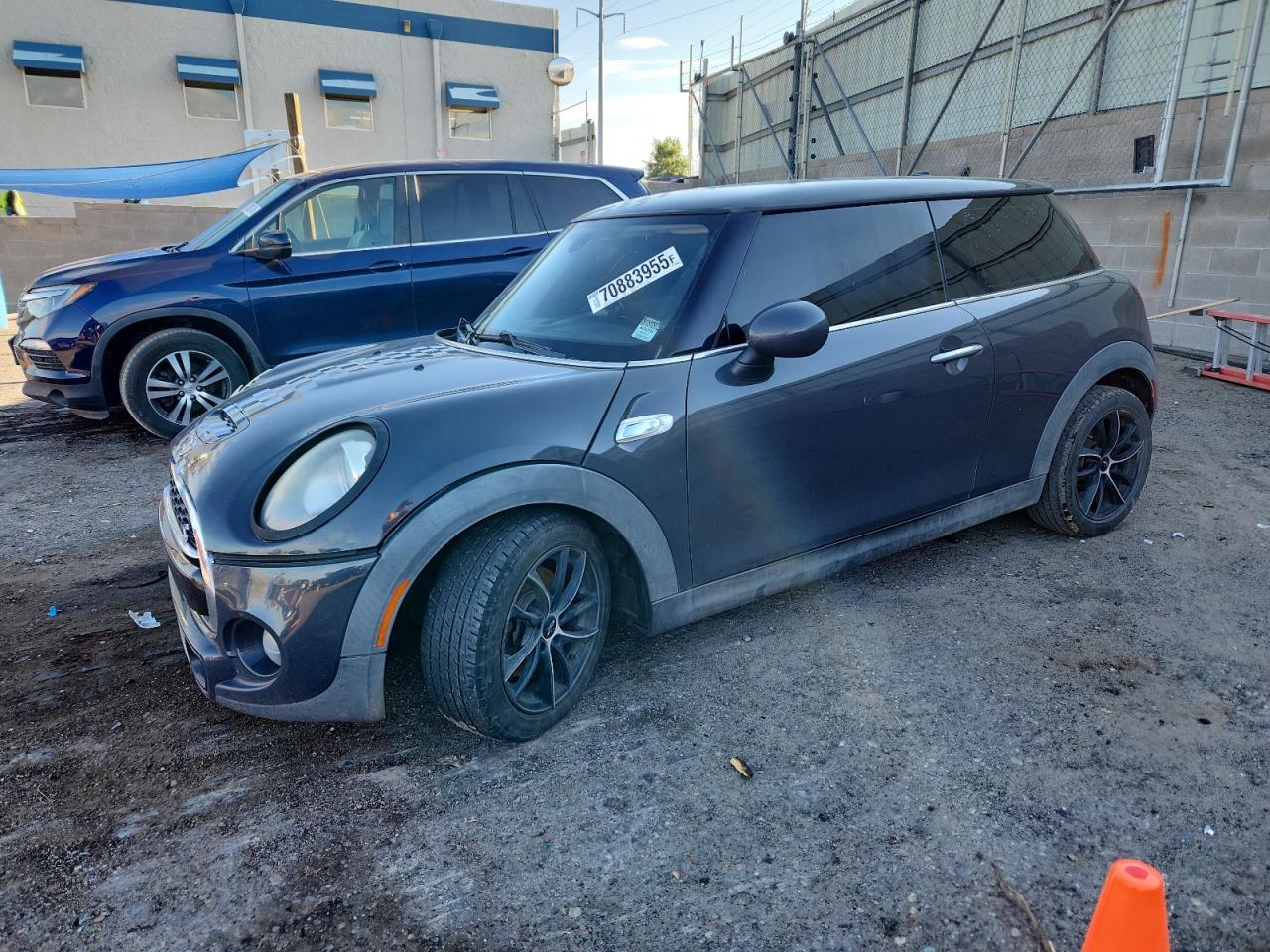Vehicle photo