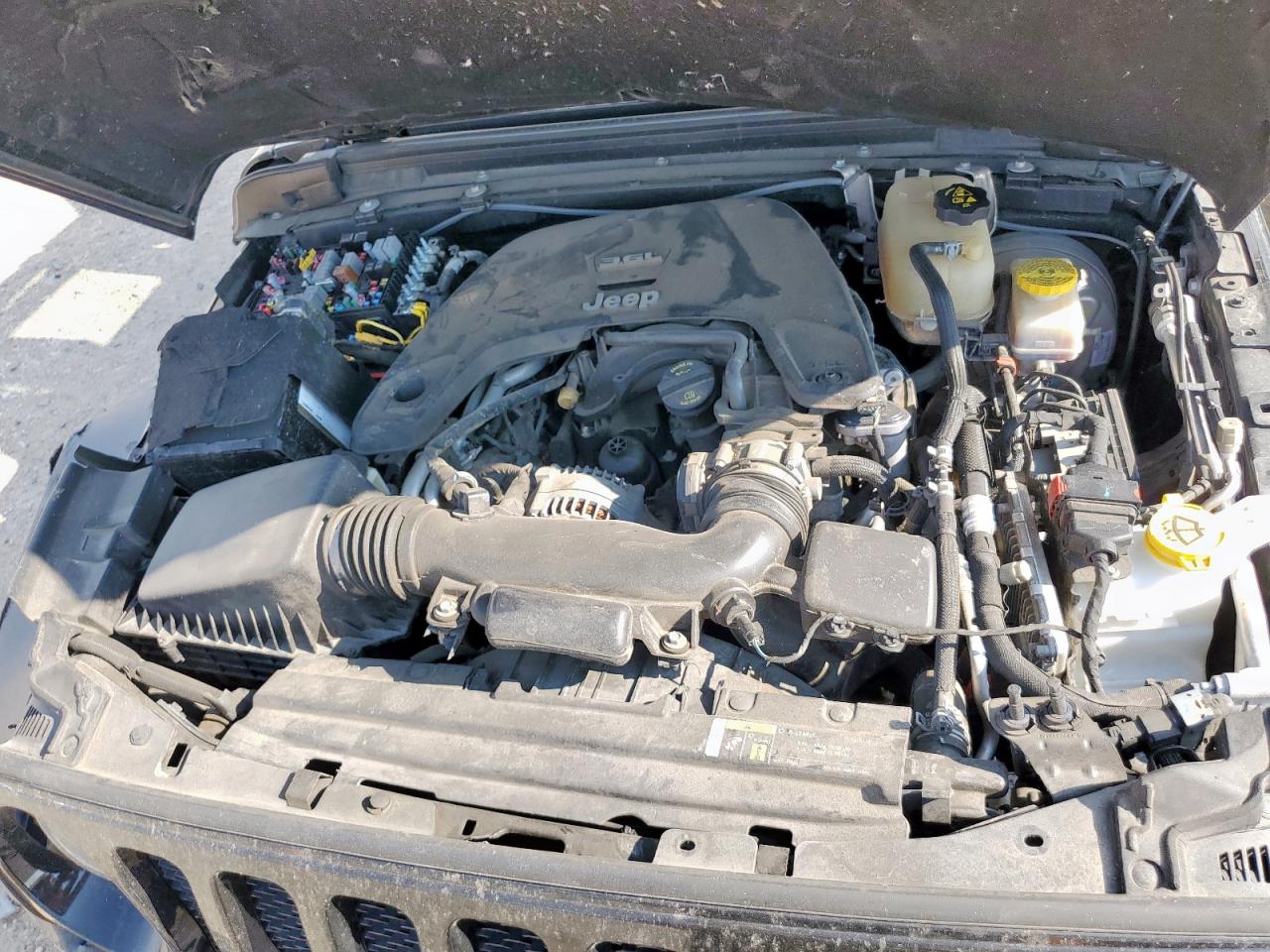 2019 Jeep Wrangler Unlimited Sport VIN: 1C4HJXDG7KW532250 Lot: 70031955