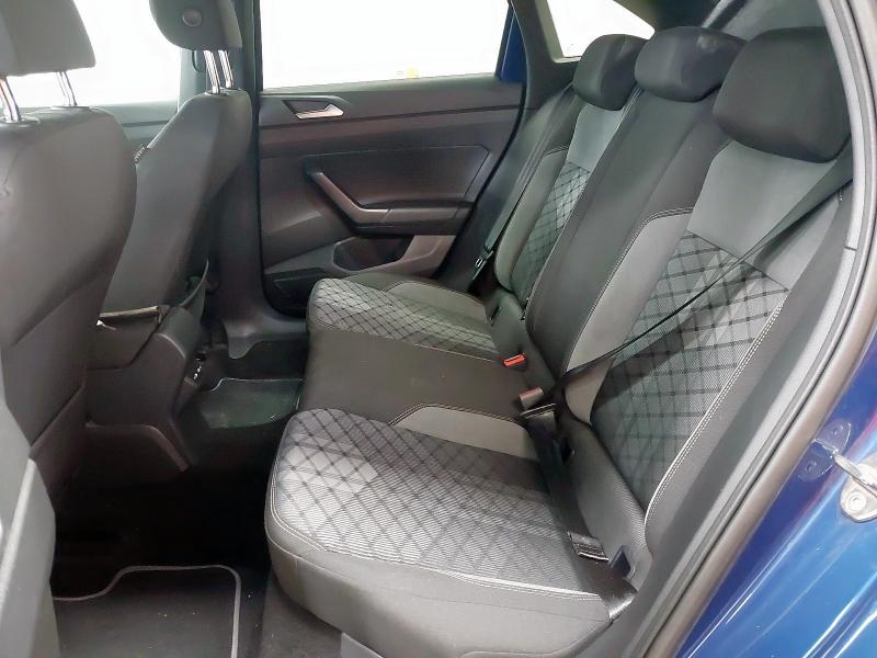 2022 VOLKSWAGEN TAIGO R-LINE TSI S-A 