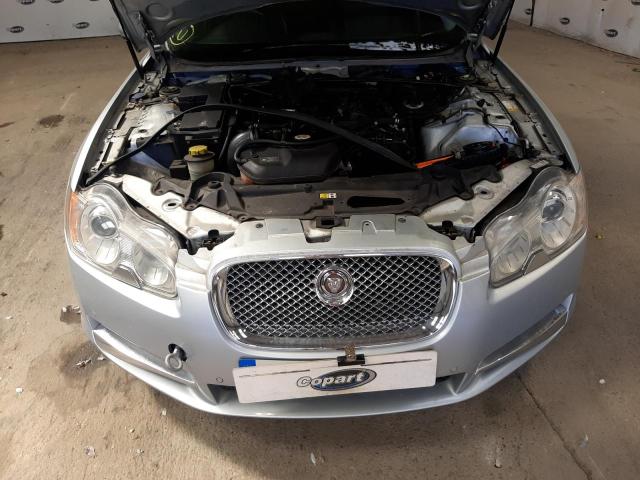 2010 JAGUAR XF S PREMI
