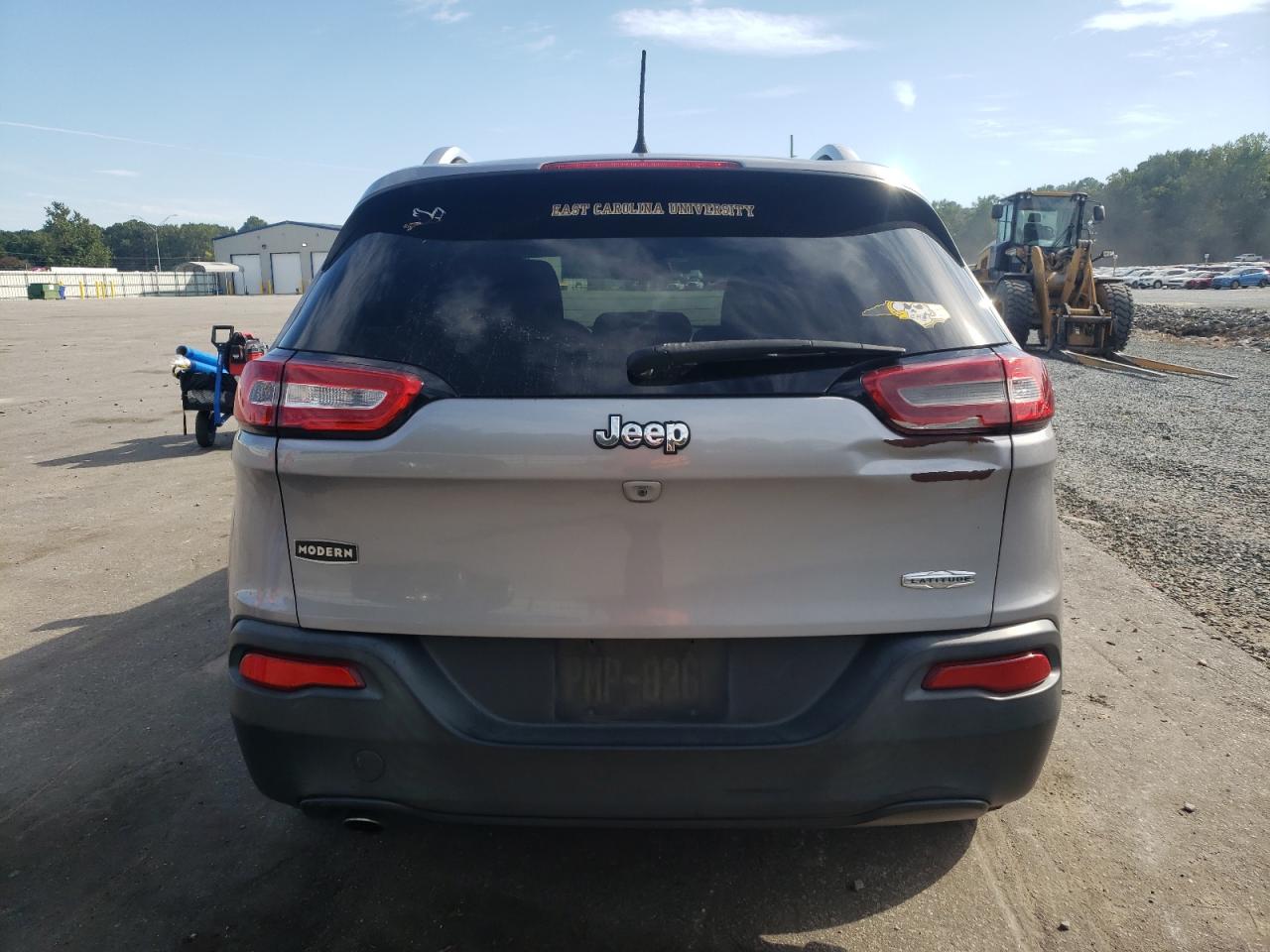 2018 Jeep Cherokee Latitude VIN: 1C4PJLCB5JD537337 Lot: 70461865